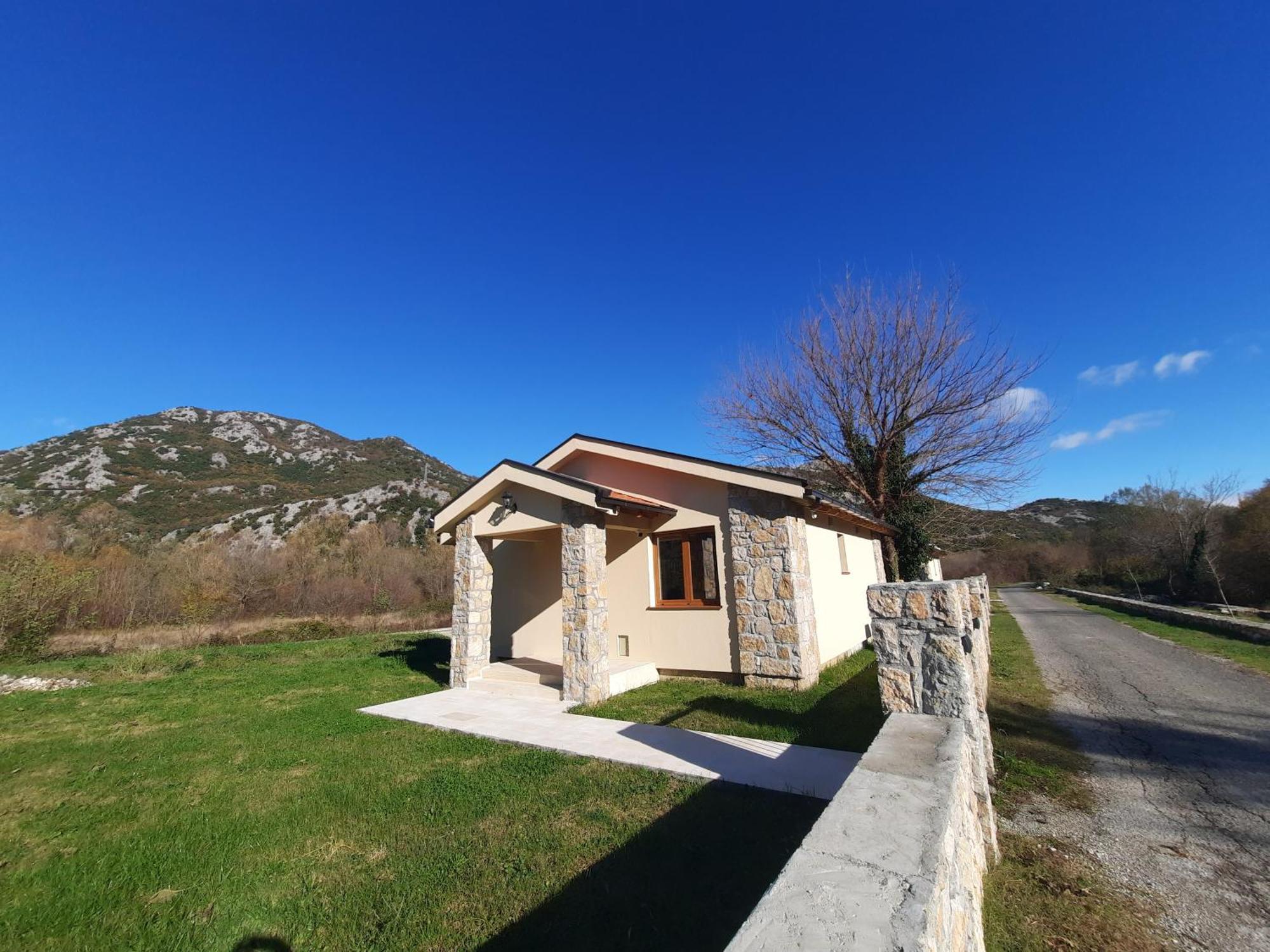 Orahovo Stone Vilas Virpazar Ngoại thất bức ảnh